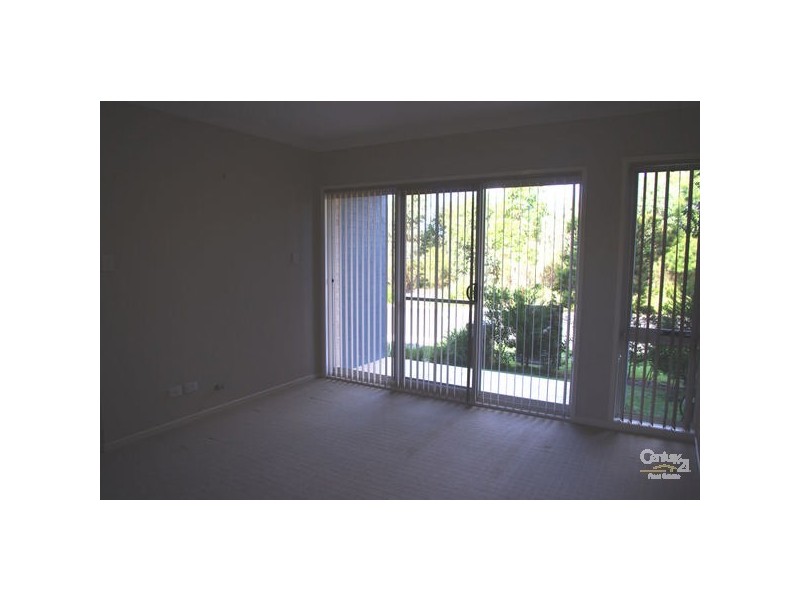 37 Tristania St, Mount Annan NSW 2567