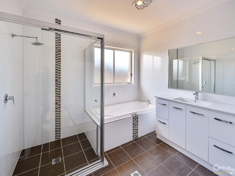 25 Healy Ave, Gregory Hills NSW 2557