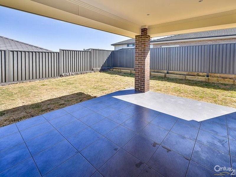 25 Healy Ave, Gregory Hills NSW 2557