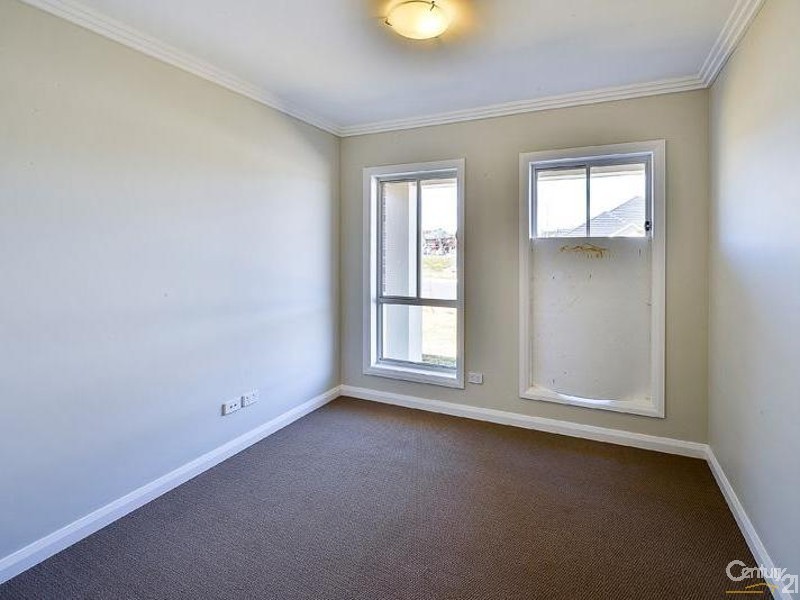 25 Healy Ave, Gregory Hills NSW 2557