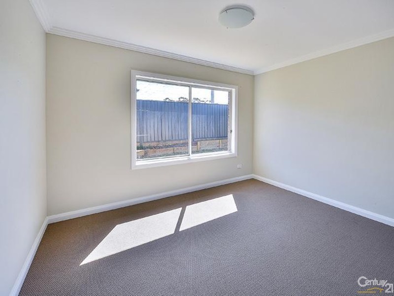 25 Healy Ave, Gregory Hills NSW 2557