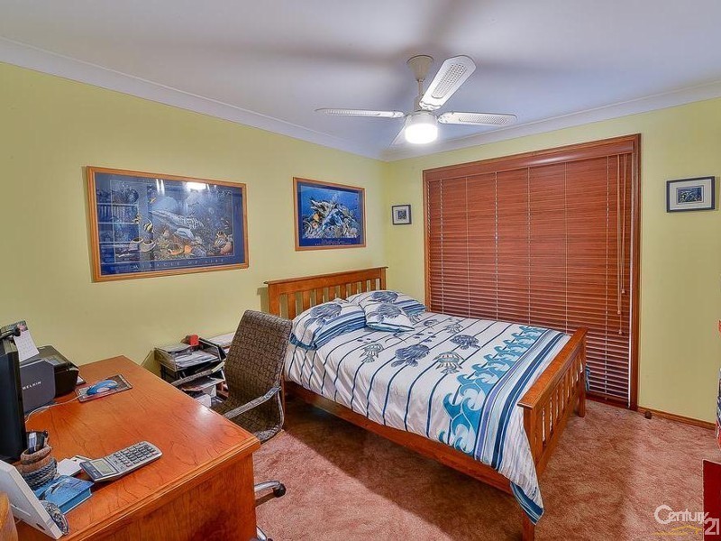 10 Bonniefield Cl, Catherine Field NSW 2557