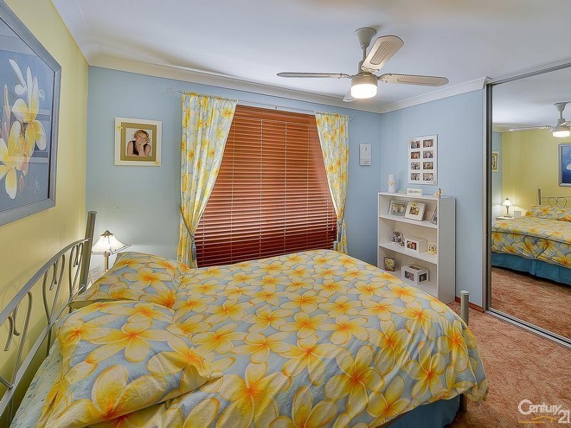 10 Bonniefield Cl, Catherine Field NSW 2557