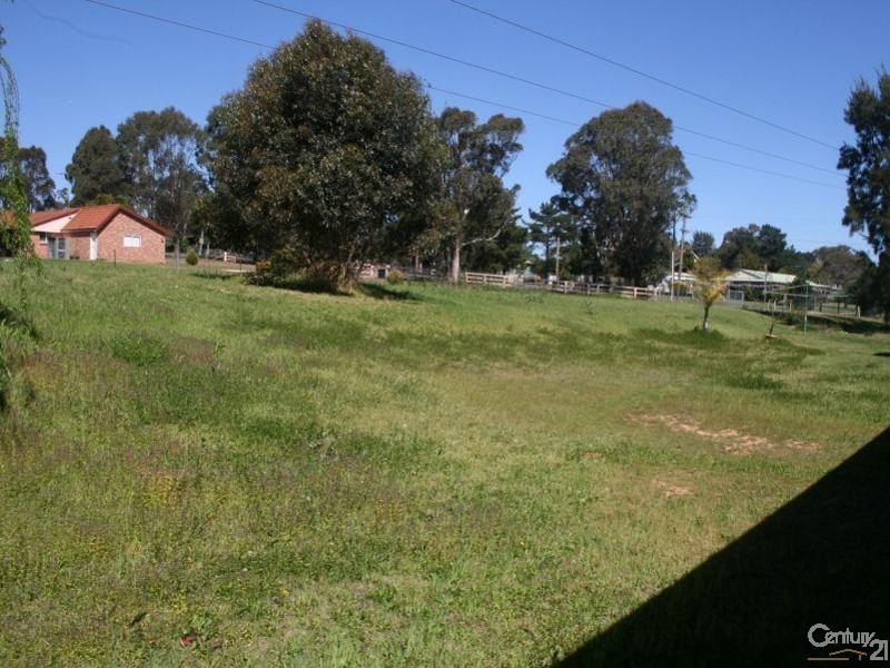 1 Heatherfield Cl, Catherine Field NSW 2557