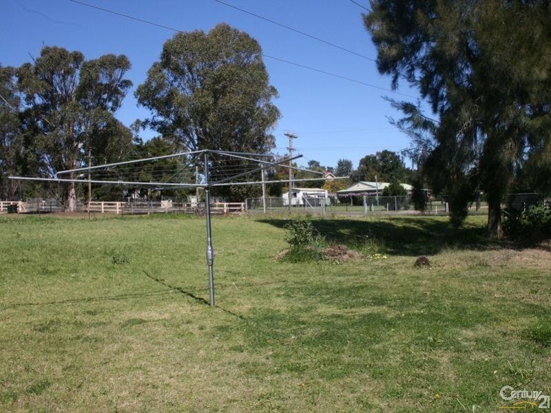 1 Heatherfield Cl, Catherine Field NSW 2557