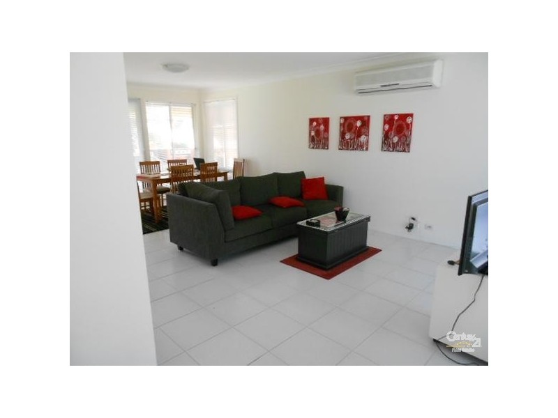 91 Paddymiller avenue, Currans Hill NSW 2567