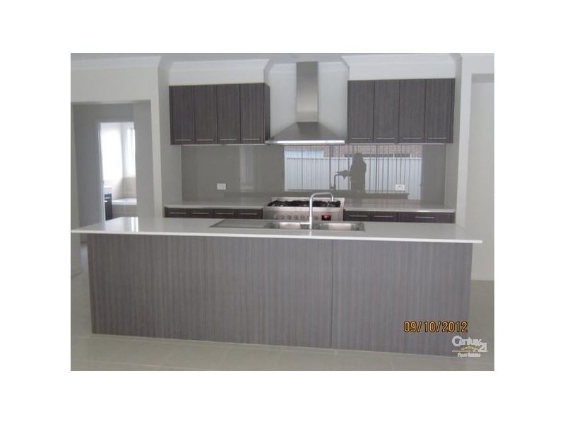 21 Crick Place, Oran Park NSW 2570