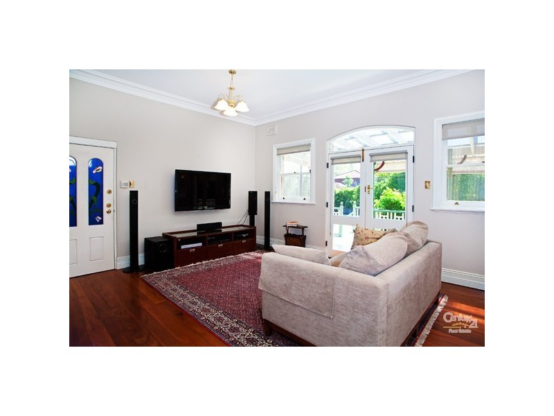 17 Riverside Avenue, Putney NSW 2112