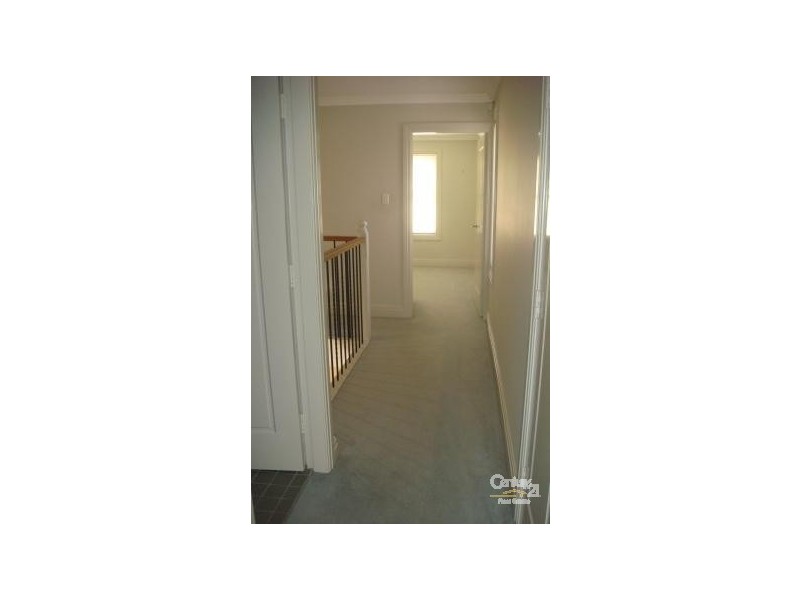 18 Jane Jarvis Way, Macquarie Links NSW 2565