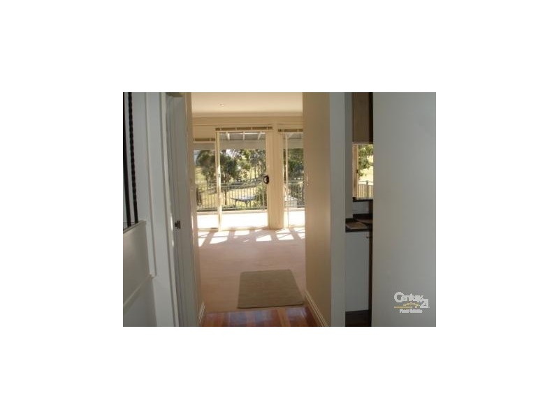 20 Jane Jarvis Way, Macquarie Links NSW 2565