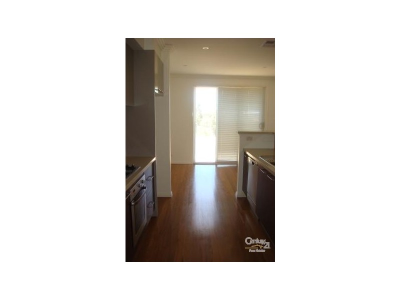 96 Governors Way, Macquarie Links NSW 2565
