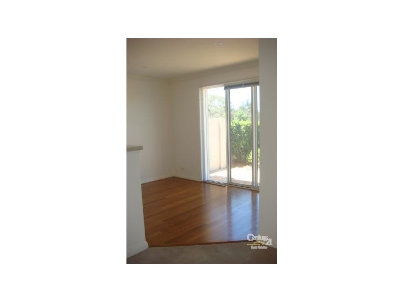 96 Governors Way, Macquarie Links NSW 2565