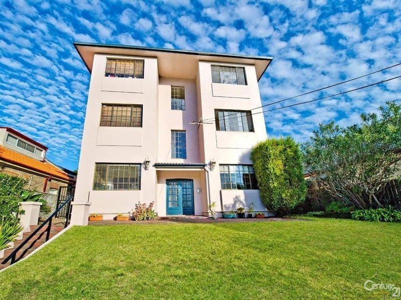 4/18 Lenthall Street, Kensington NSW 2033