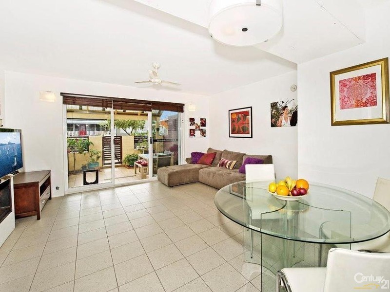 8a Hawthorne Street, Leichhardt NSW 2040