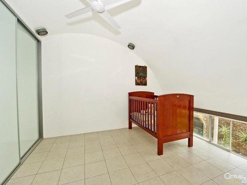8a Hawthorne Street, Leichhardt NSW 2040