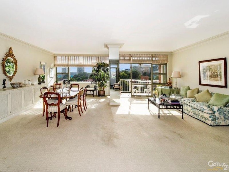 111/11 Yarranabbe Road, Darling Point NSW 2027