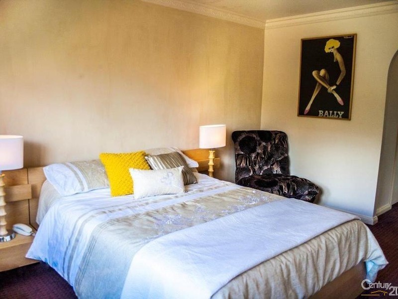 22 Dalton Road, St Ives NSW 2075