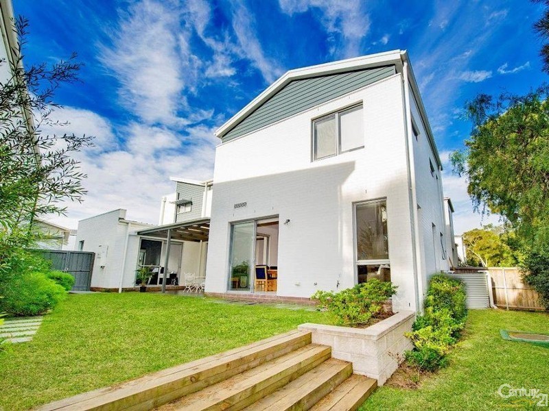 15 Fairsky Street, South Coogee NSW 2034