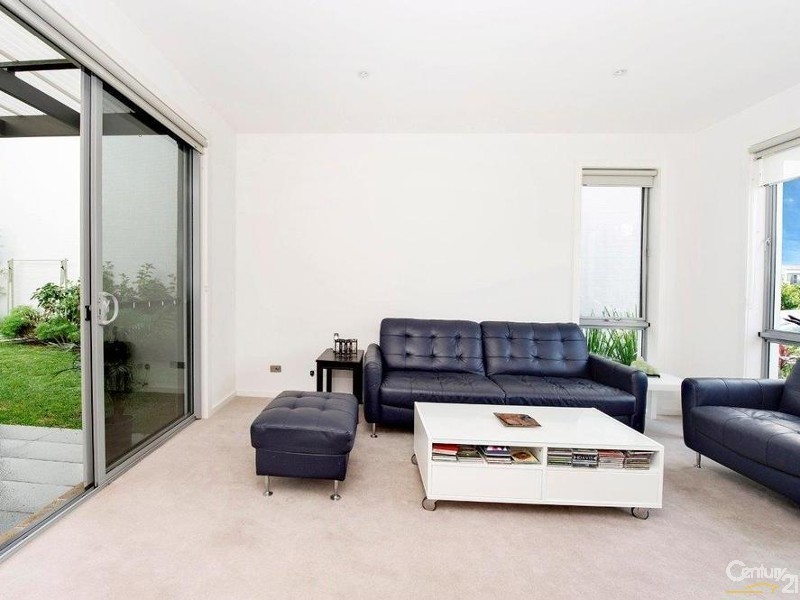 15 Fairsky Street, South Coogee NSW 2034