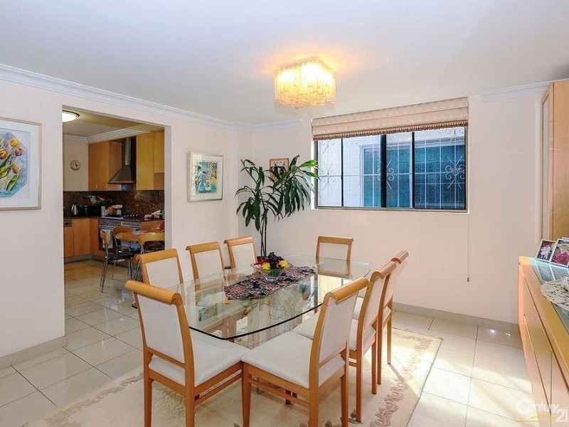 48 Gilgandra Road, North Bondi NSW 2026