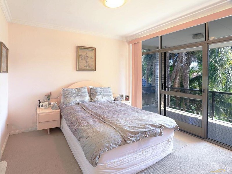 48 Gilgandra Road, North Bondi NSW 2026