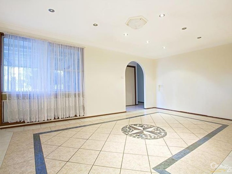12 Bywong Place, Bonnyrigg NSW 2177