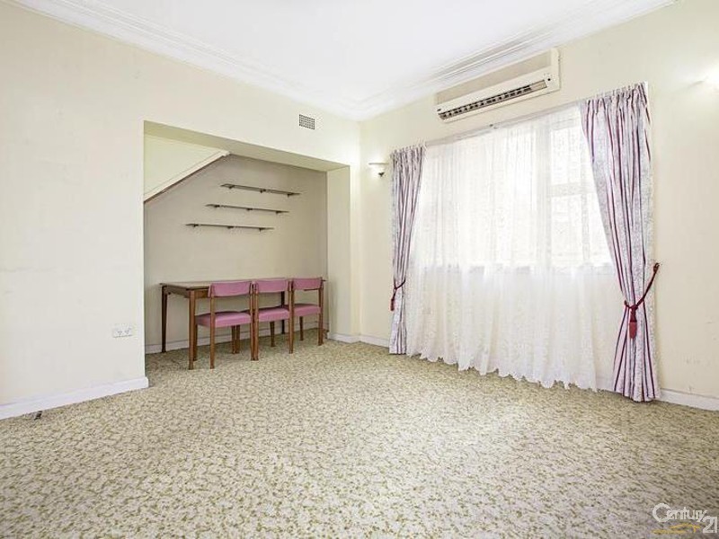 97 Earl Street, Canley Heights NSW 2166