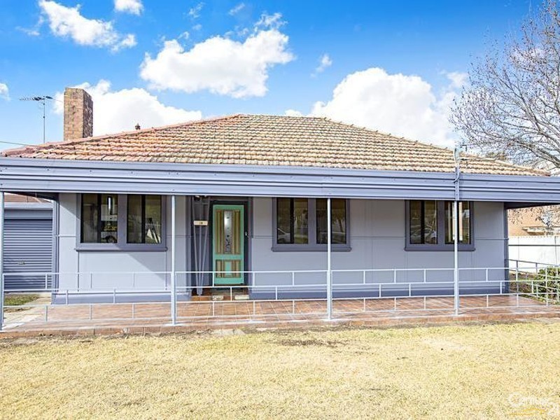 19 Gordon Avenue, South Granville NSW 2142