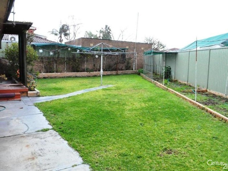 Bossley Park NSW 2176