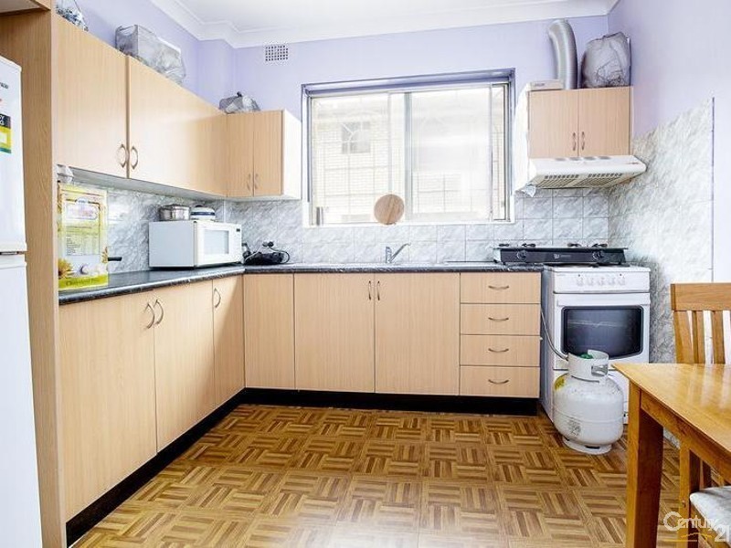 2/27 Rawson Street, Auburn NSW 2144