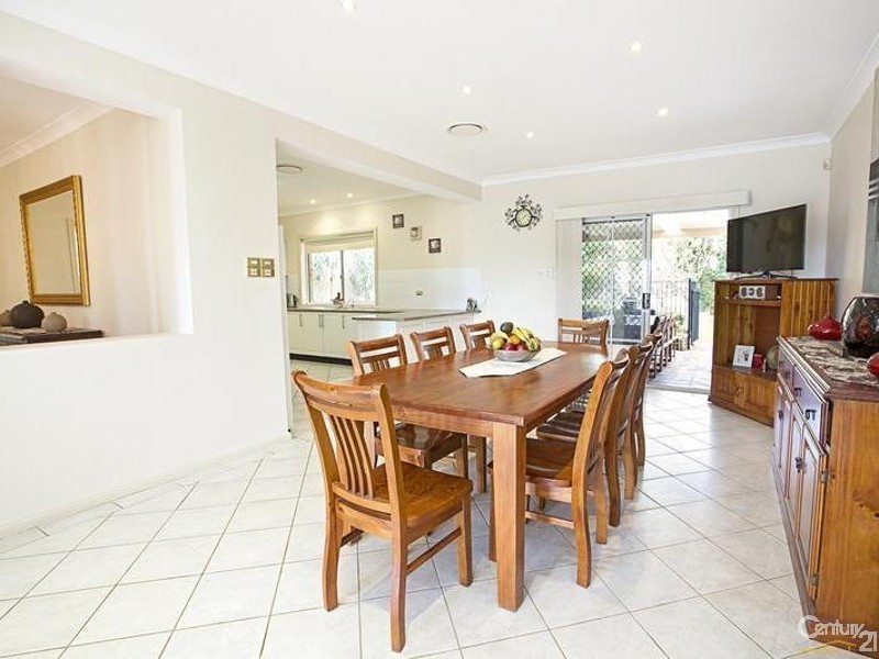 3 Roxby Place, Hinchinbrook NSW 2168