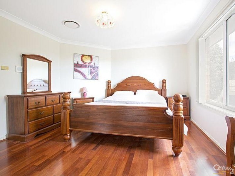 3 Roxby Place, Hinchinbrook NSW 2168