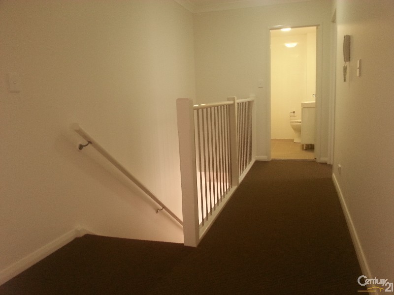 15/2 Currajong Road, Casula NSW 2170