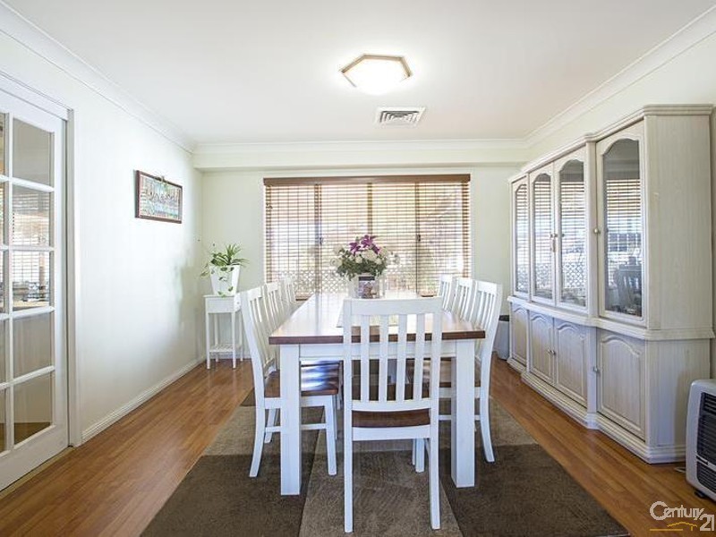 20 Boomerang Road, Edensor Park NSW 2176