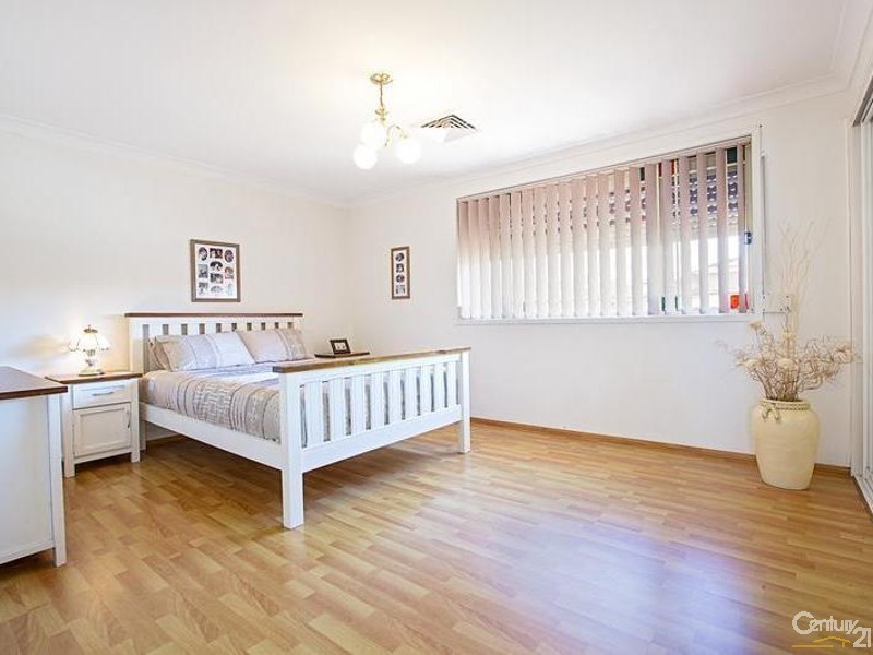 20 Boomerang Road, Edensor Park NSW 2176