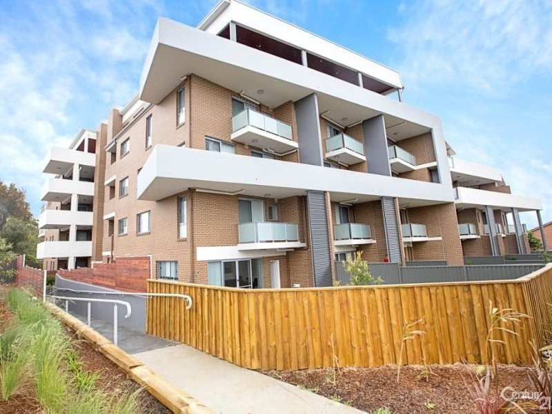 9/2 Kurrajong Road, Casula NSW 2170