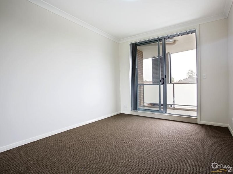 9/2 Kurrajong Road, Casula NSW 2170