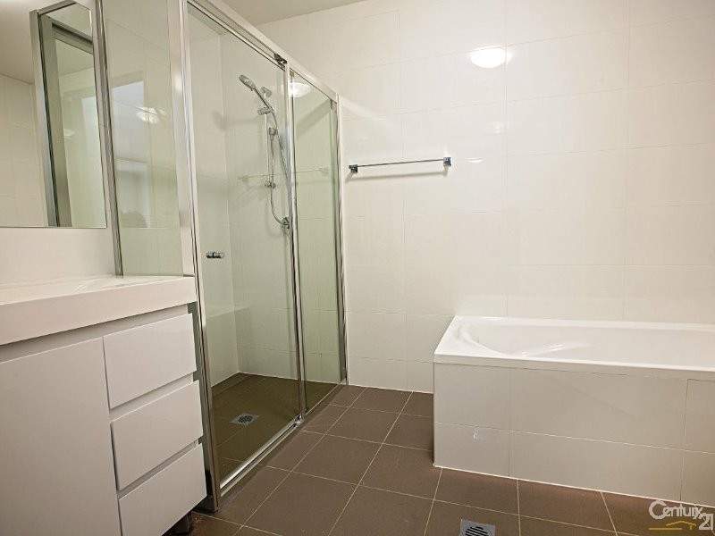 9/2 Kurrajong Road, Casula NSW 2170