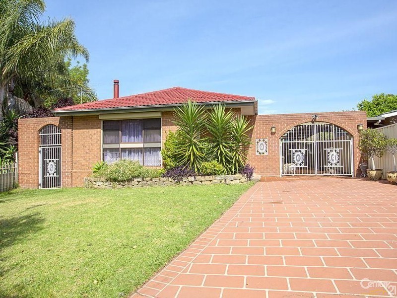 13 Eloura Place, Bonnyrigg NSW 2177