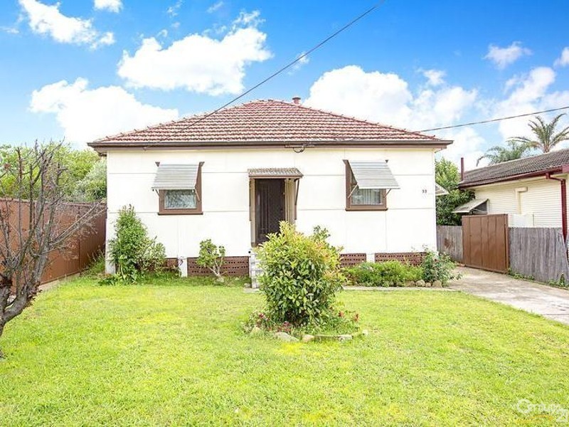 33 Banksia Street, South Granville NSW 2142