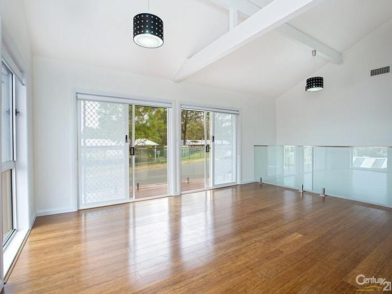 23 Marconi Road, Bossley Park NSW 2176