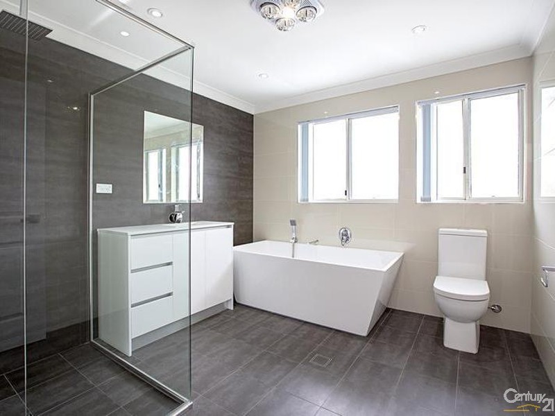 23 Marconi Road, Bossley Park NSW 2176