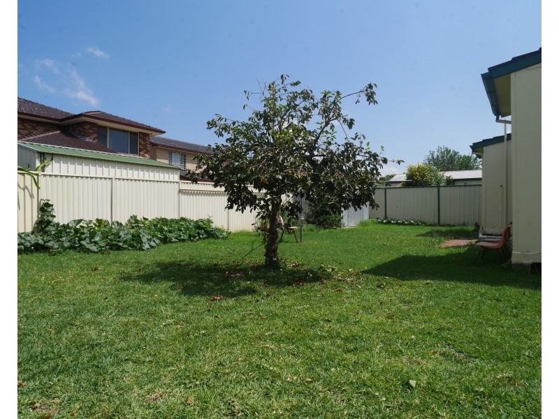 242A St Johns Road, St Johns Park NSW 2176