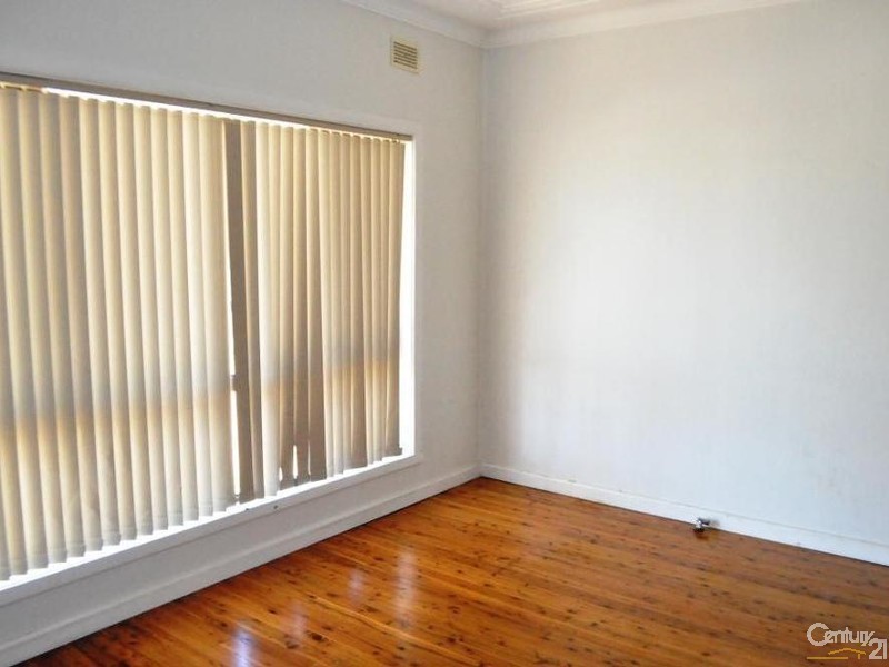 4 Rose Street, Mount Pritchard NSW 2170