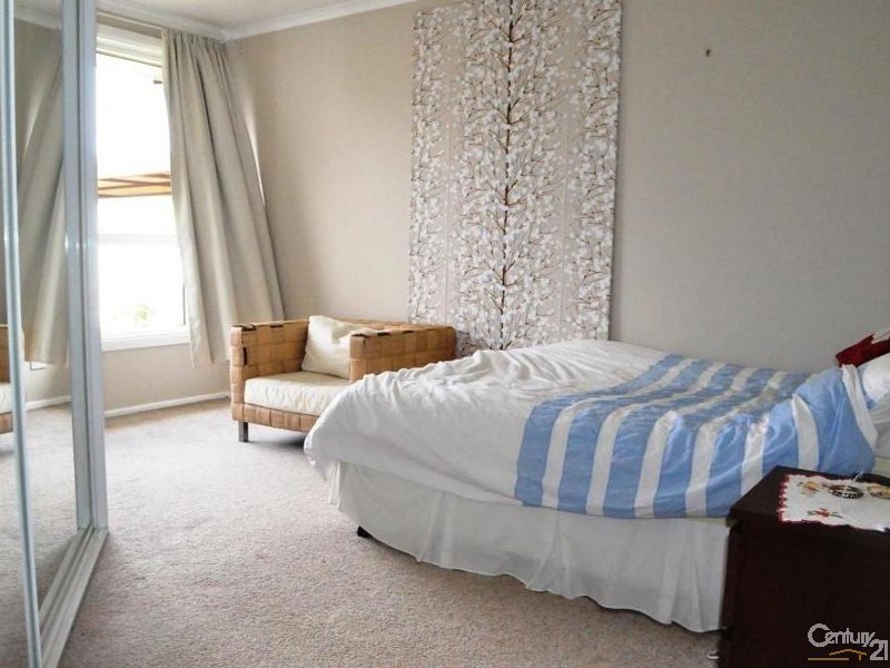 St Johns Park NSW 2176