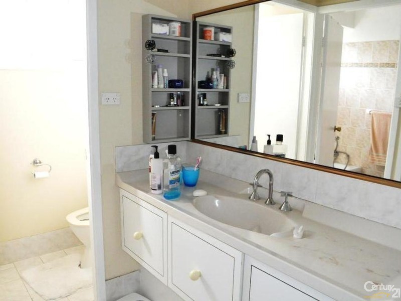 St Johns Park NSW 2176