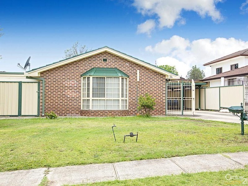 74 Cherokee Avenue, Greenfield Park NSW 2176
