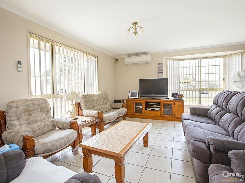 74 Cherokee Avenue, Greenfield Park NSW 2176