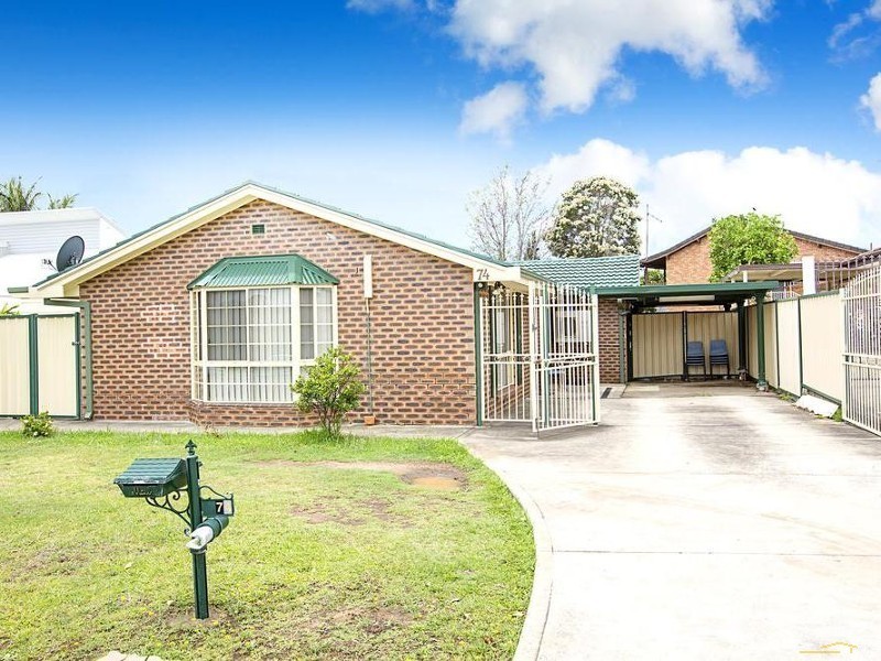 74 Cherokee Avenue, Greenfield Park NSW 2176