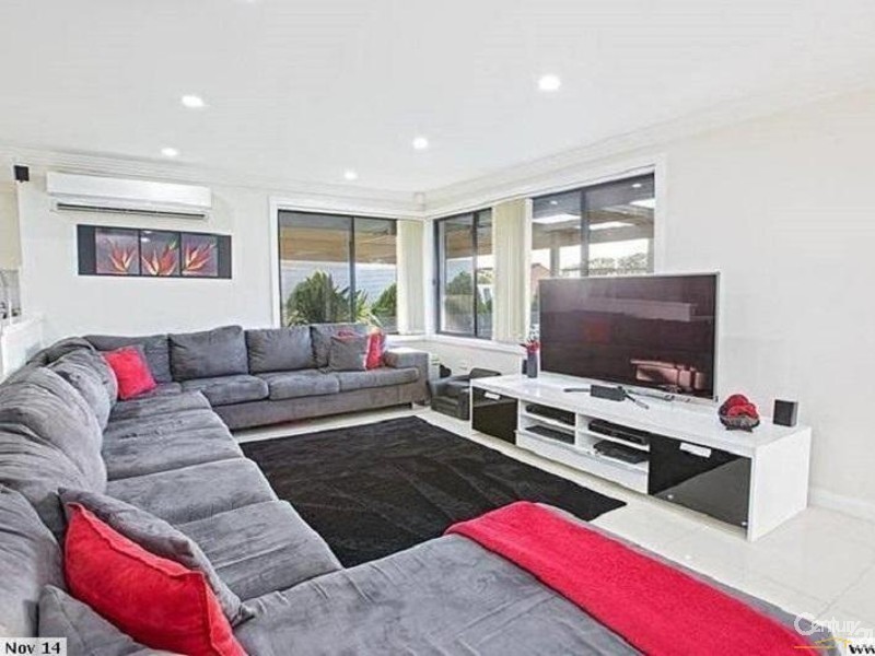 Fairfield West NSW 2165